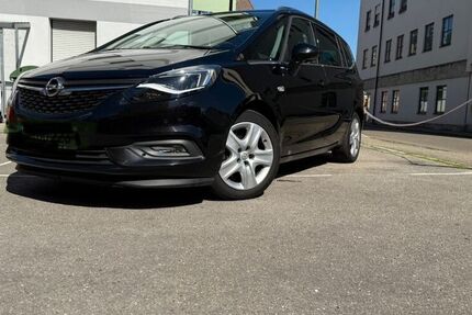 Opel Zafira Tourer