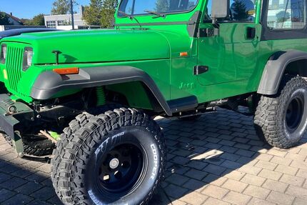 Jeep Wrangler 180.000 km 14.900 &euro; Königsbrunn 86343