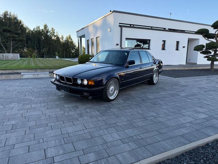 730
