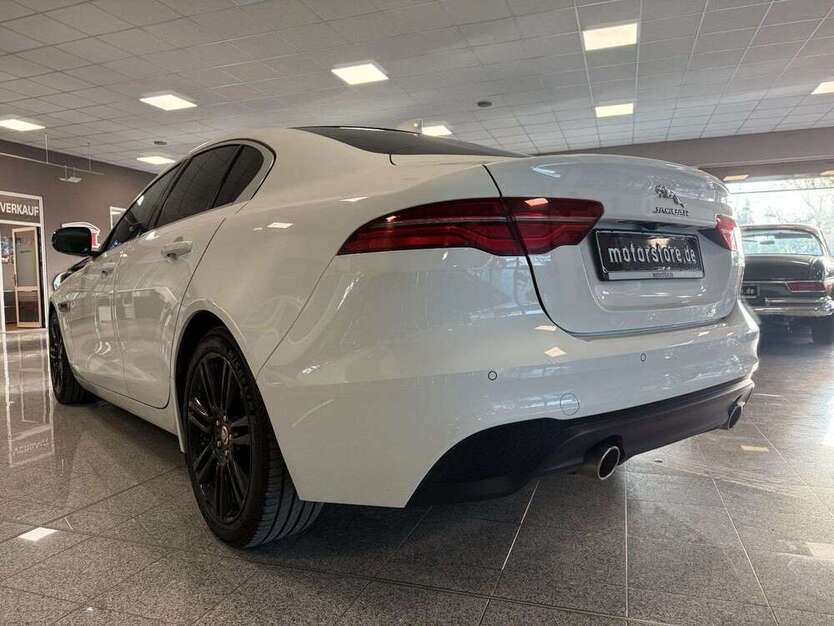 Jaguar XE 92.427 km 21.990 € Aichach 86551