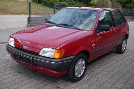 Ford Fiesta 28.000 km 2.900 &euro; Fischach 86850