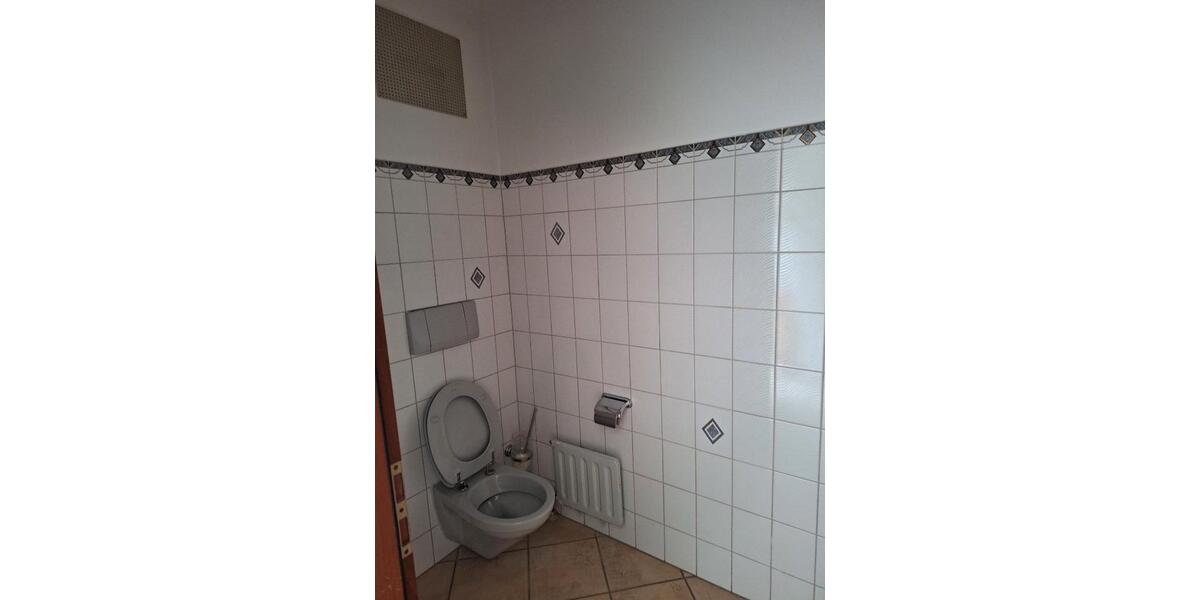 Mehrfamilienhaus, Wohnhaus Augsburg Bergheim - 6 Zimmer, 200 m&sup2;, 650.000&euro; | Angebot:26815381
