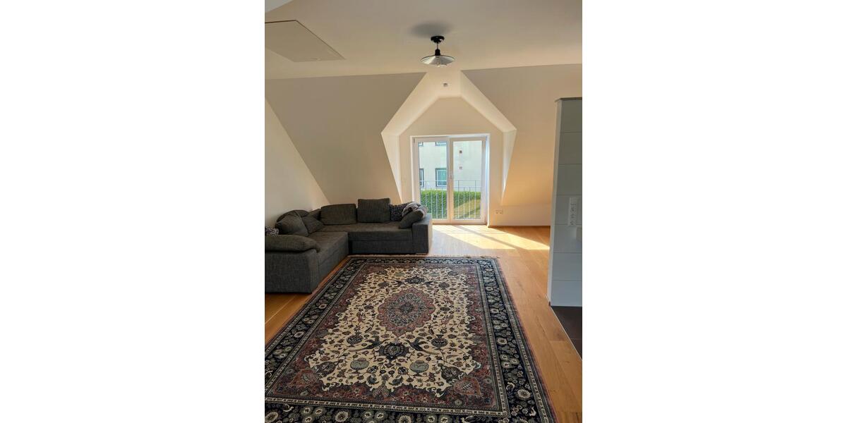 Dachgeschoßwohnung Steindorf - 4 Zimmer, 107 m&sup2;, 1.177&euro; | Angebot:26532046