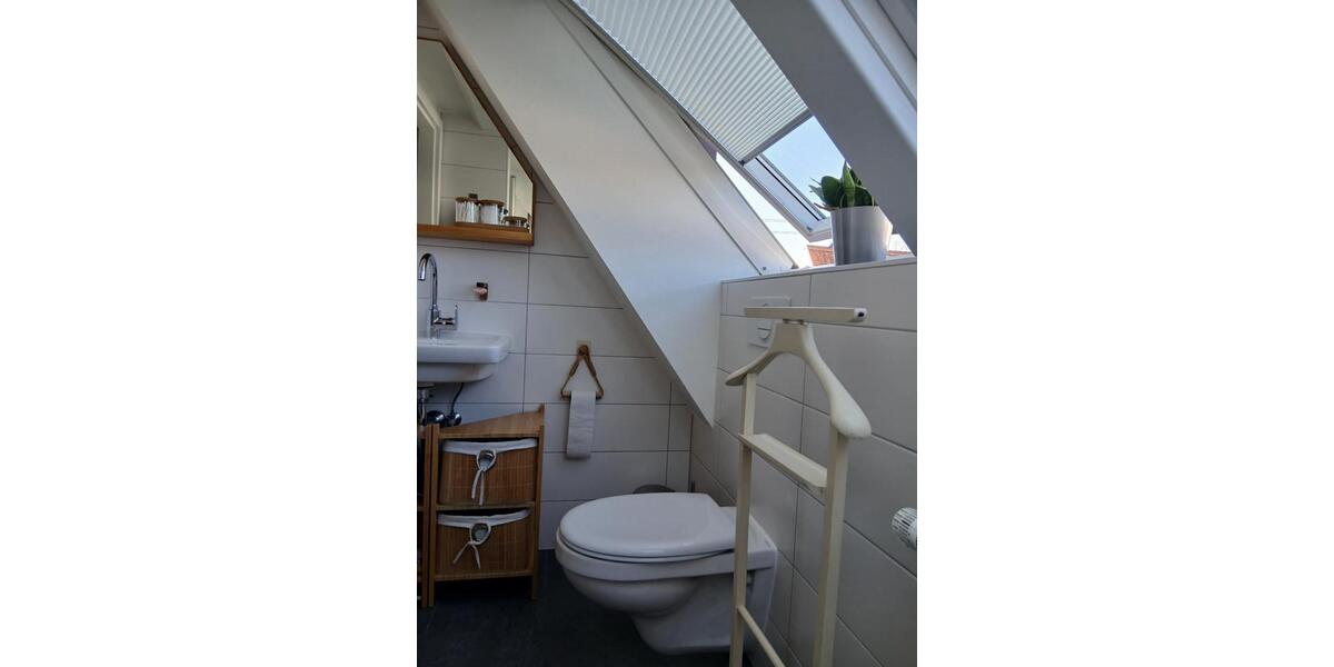 Etagenwohnung Neusäß - 4 Zimmer, 105 m&sup2;, 1.750&euro; | Angebot:25879207