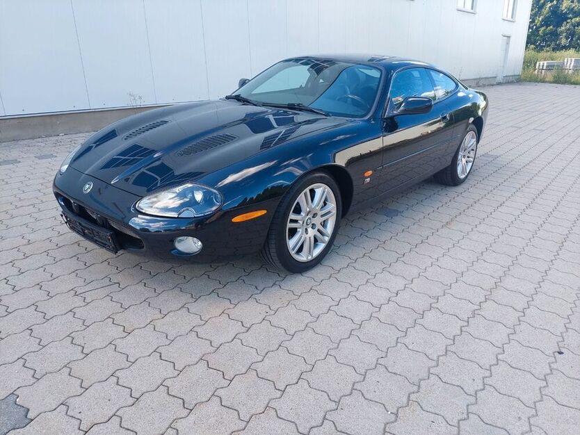XKR