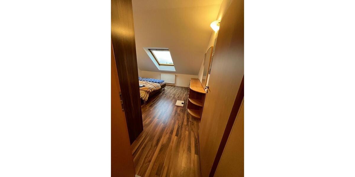 Dachgeschoßwohnung Augsburg Firnhaberau - 3 Zimmer, 76 m&sup2;, 295.000&euro; | Angebot:24626791