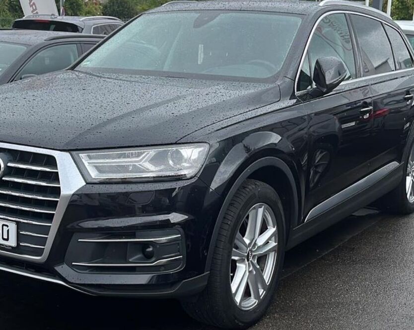 Audi Q7 145.000 km 36.500 € AUGSBURG 86156