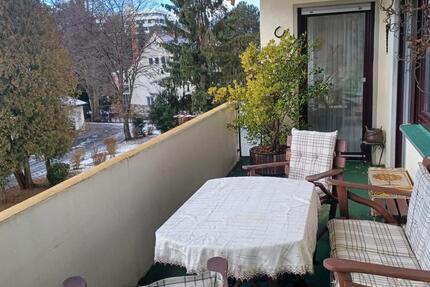 Sonnige 4-Zimmer Wohnung mit Süd-Balkon in Augsburg- Göggingen 4 zimmer