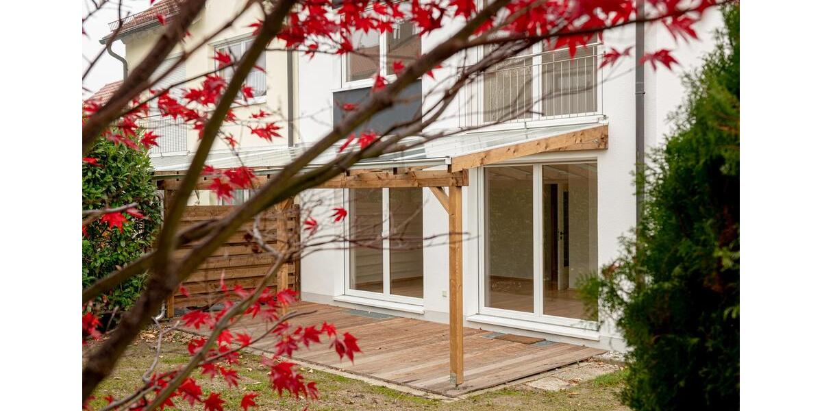 großzügige DHH in Friedberg - Rinnental zu vermieten. Anzeige bitte ganz lesen!!!!!!! 6 zimmer