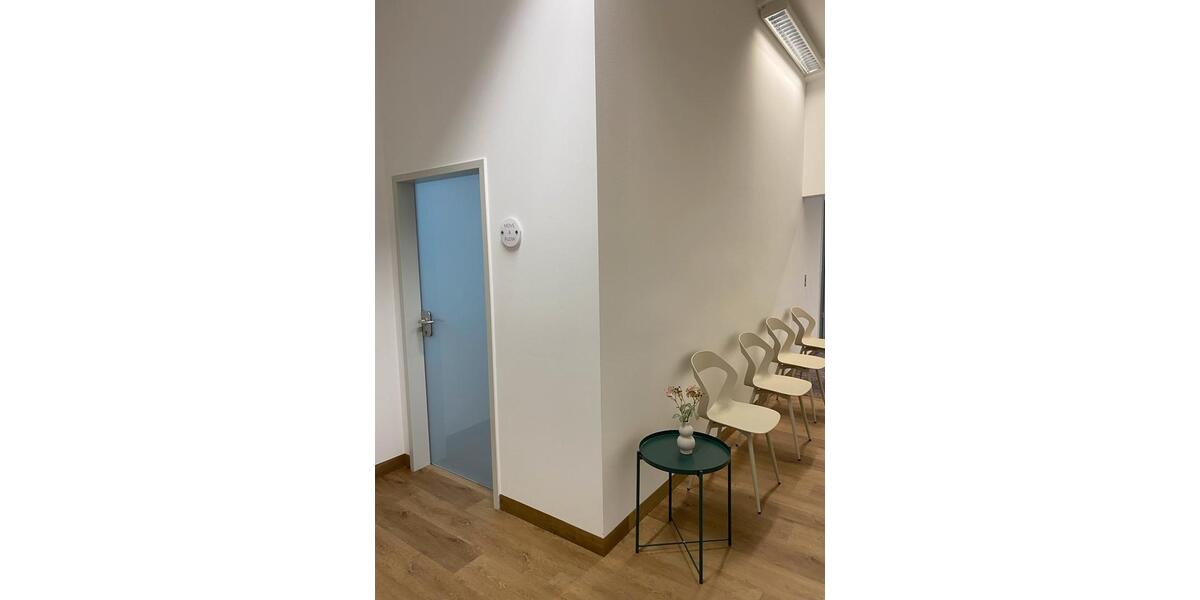 Gewerbeobjekt Adelsried - 350&euro; | Angebot:22939802