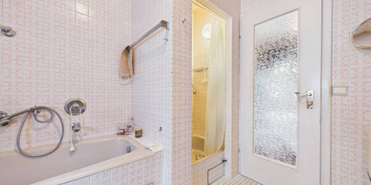 Einfamilienhaus Neusäß Westheim b.Augsburg - 8 Zimmer, 292 m&sup2;, 960.000&euro; | Angebot:26851398
