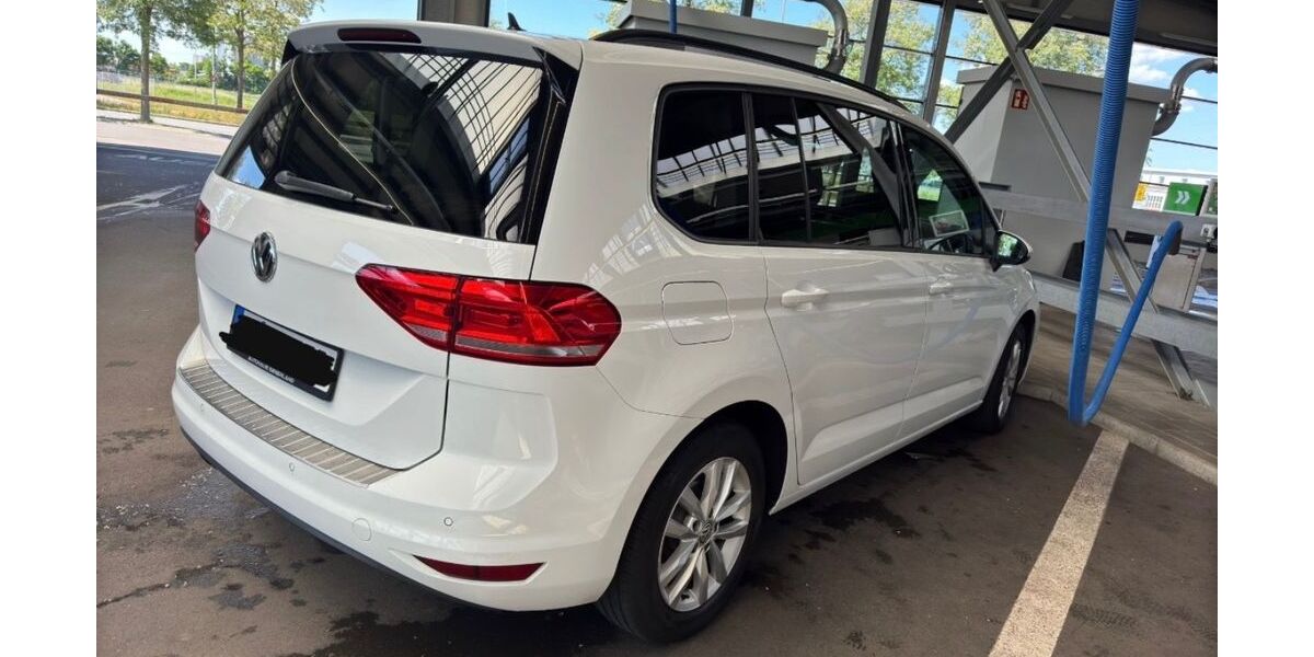 VW Touran 216.000 km 11.900 &euro; Augsburg 86163