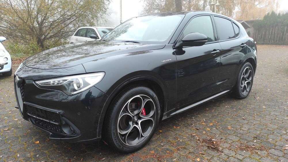 Alfa Romeo Stelvio 114.000 km 26.990 € BATZENHOFEN-GERSTHOF. 86368