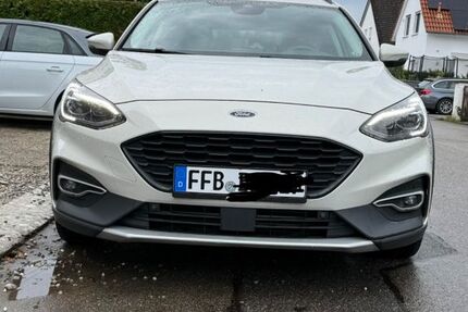 Ford Focus 106.000 km 17.600 € Maisach 82216