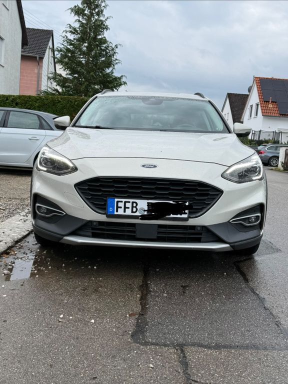Ford Focus 106.000 km 17.600 € Maisach 82216