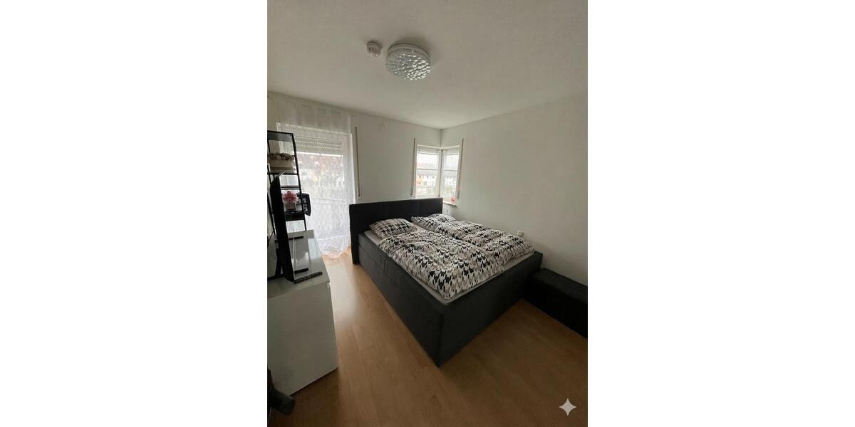 Etagenwohnung Königsbrunn - 2 Zimmer, 57 m&sup2;, 997&euro; | Angebot:25720249
