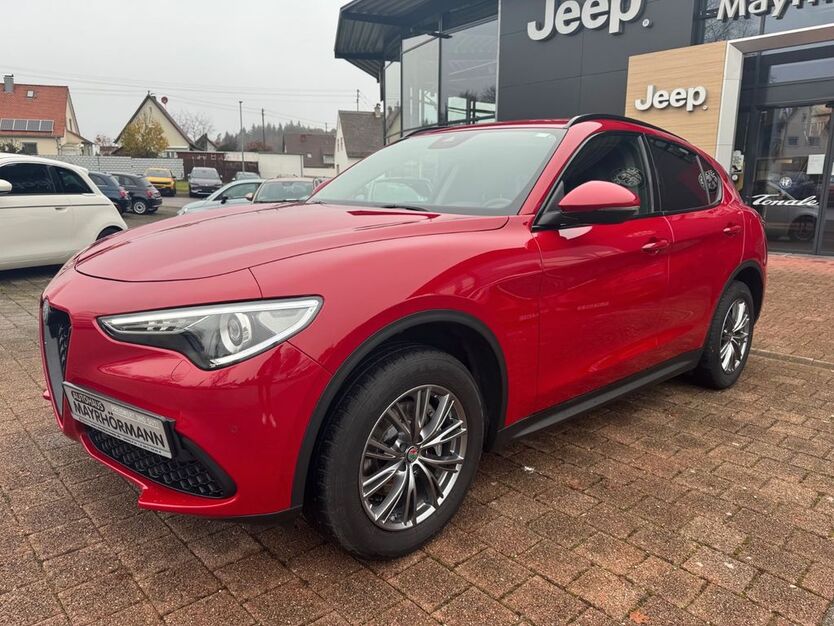 Alfa Romeo Stelvio 53.998 km 26.990 € Diedorf / Augsburg 86420