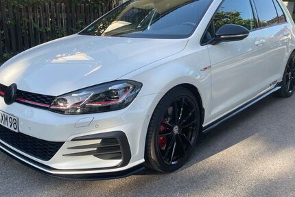 VW Golf 44.000 km 28.800 &euro; Gersthofen 86368