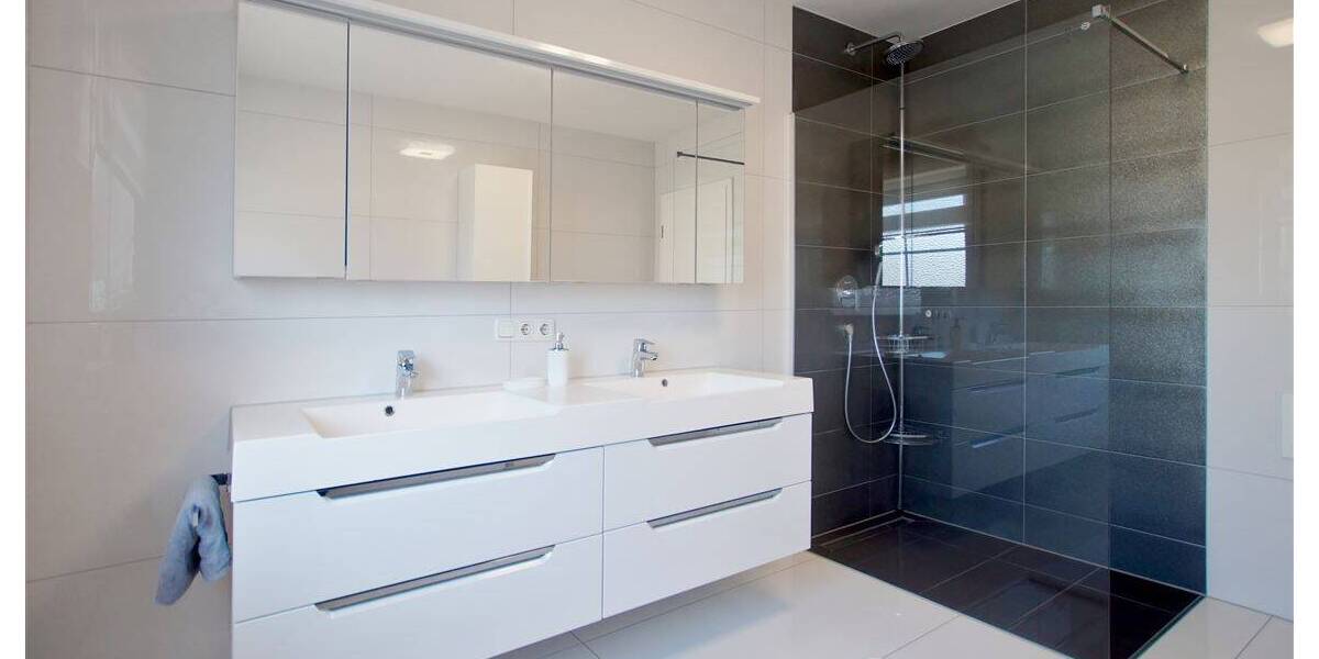 Reihenmittelhaus Langweid am Lech Langweid - 5 Zimmer, 152 m&sup2;, 685.000&euro; | Angebot:26189904