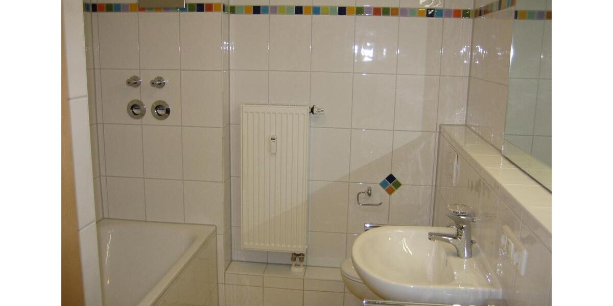 Reihenhaus Kissing - 5 Zimmer, 144 m&sup2;, 1.800&euro; | Angebot:26320335