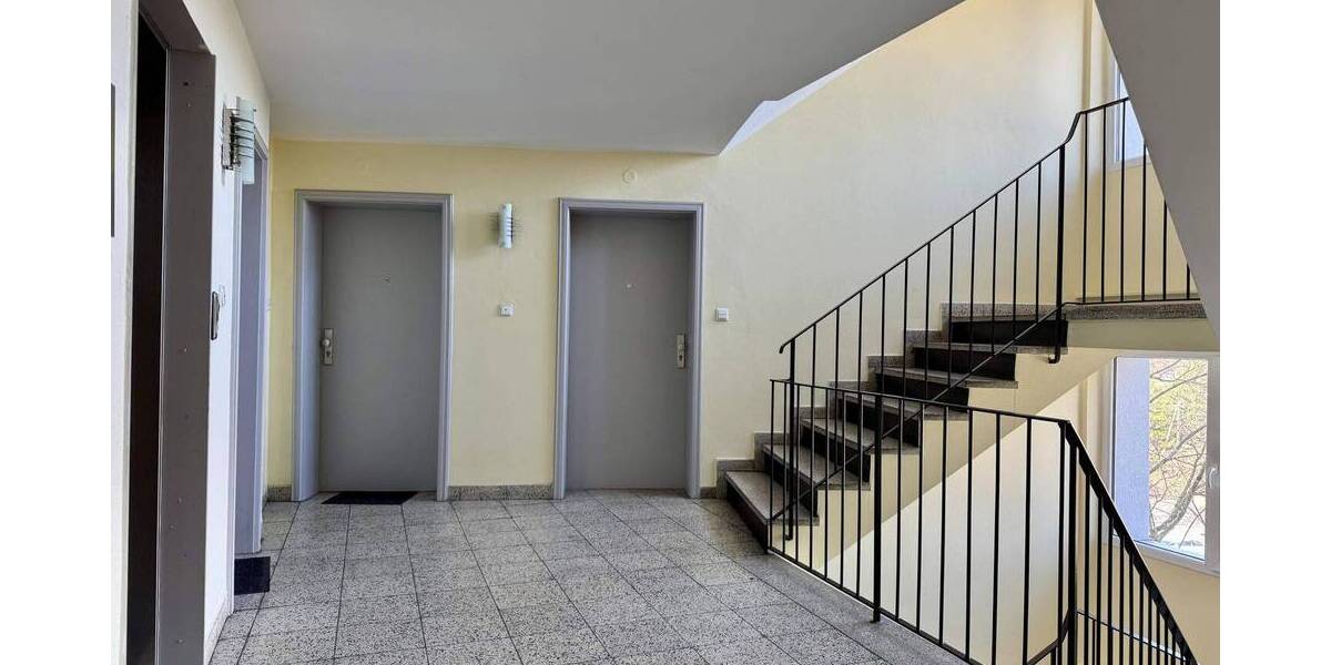 Etagenwohnung Augsburg Hochzoll - 2 Zimmer, 56 m&sup2;, 199.000&euro; | Angebot:26142896