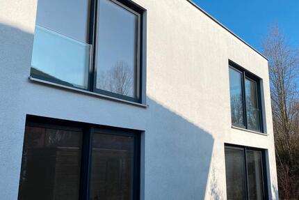 Haus Langweid am Lech - 3 Zimmer, 171 m&sup2;, 2.300&euro; | Angebot:24775051