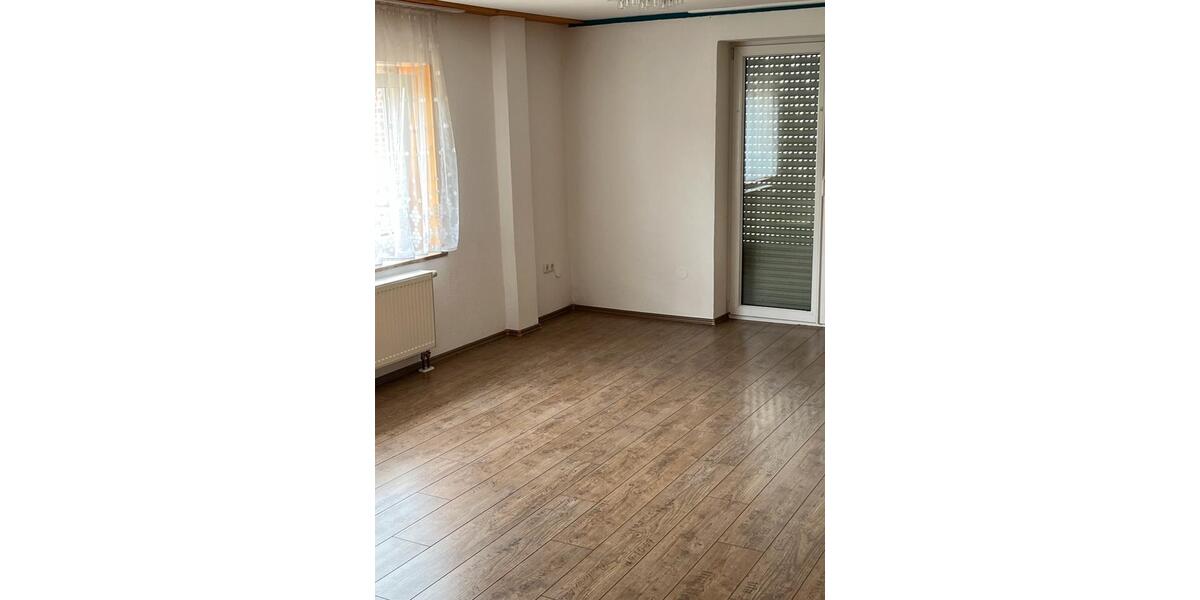 Etagenwohnung Fischach - 4 Zimmer, 95 m&sup2;, 1.100&euro; | Angebot:26638644