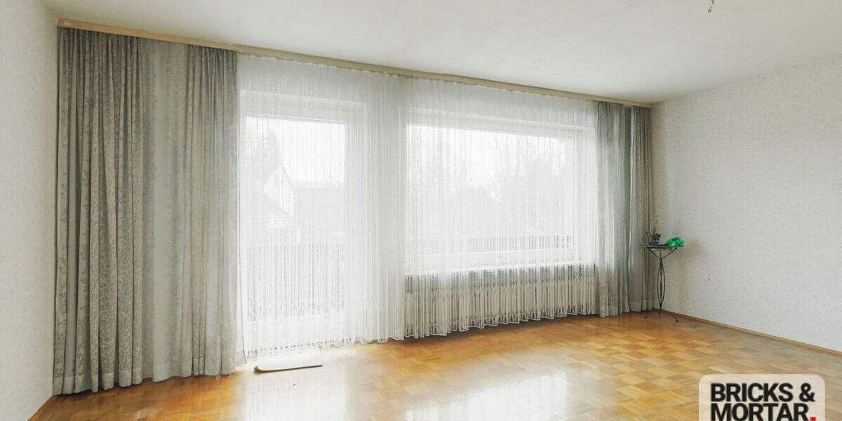 Einfamilienhaus Zusmarshausen - 9 Zimmer, 184 m&sup2;, 449.000&euro; | Angebot:25670023