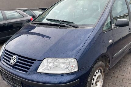 VW Sharan 179.000 km 1.234 € Augsburg 86165