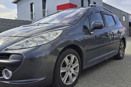 Peugeot 207 266.000 km 1.490 € Augsburg 86167