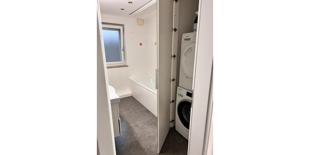 Etagenwohnung Langweid am Lech - 4 Zimmer, 96 m&sup2;, 490.000&euro; | Angebot:23457784