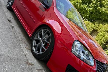 VW Golf 260.000 km 5.200 &euro; Augsburg 86179