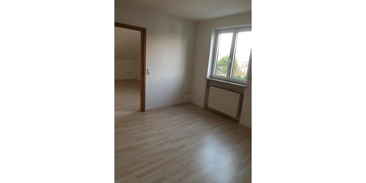 Dachgeschoßwohnung Aindling - 2 Zimmer, 50 m&sup2;, 600&euro; | Angebot:25415502