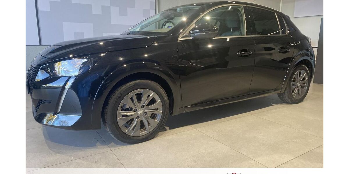 Peugeot 208 16.861 km 18.999 &euro; Augsburg 86179