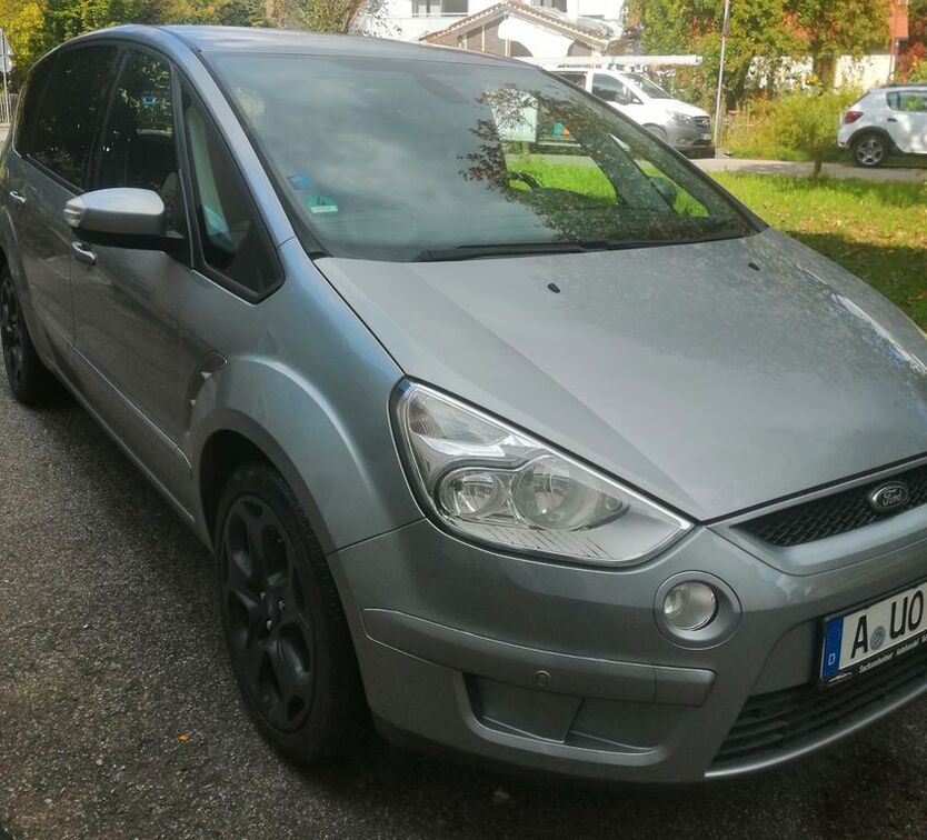 Ford S-Max 156.000 km 5.500 € Augsburg 86156