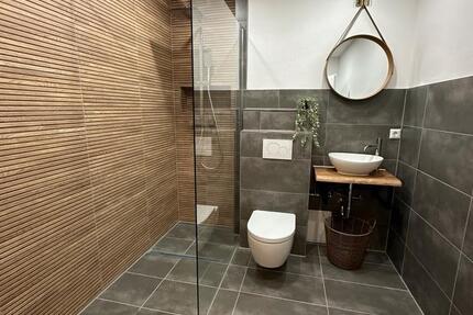 2- Zimmer Wohnung Erstbezug nach Kernsanierung zimmer