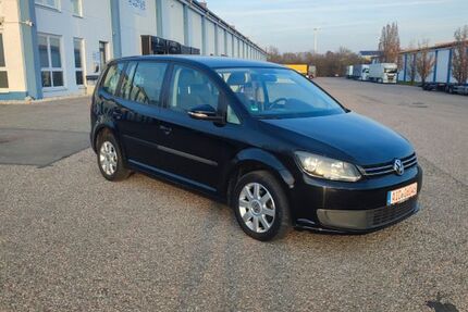 VW Touran 150.000 km 6.499 &euro; Dasing 86453