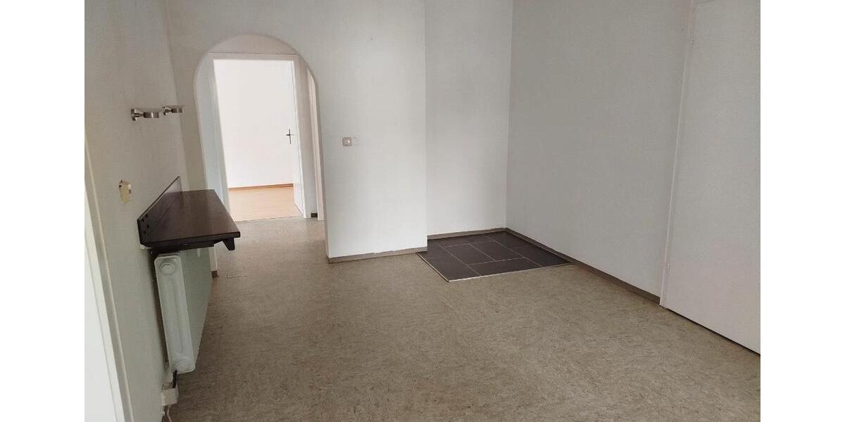 Erdgeschoßwohnung Buttenwiesen - 4 Zimmer, 101 m&sup2;, 900&euro; | Angebot:25875100