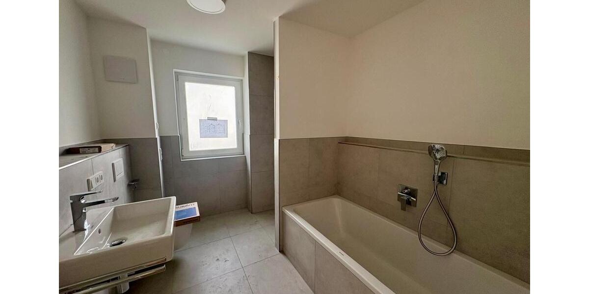Etagenwohnung Augsburg Bergheim - 2 Zimmer, 79 m&sup2;, 1.300&euro; | Angebot:26578886