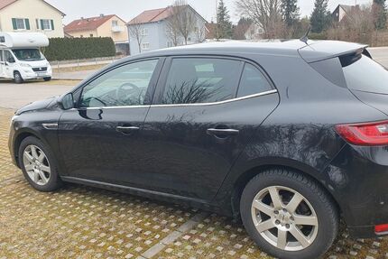 Renault Megane 48.000 km 10.300 &euro; Königsbrunn 86343
