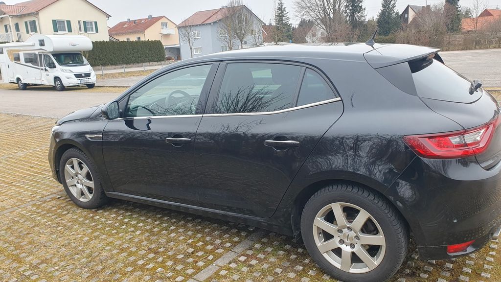 Renault Megane 48.000 km 10.300 &euro; Königsbrunn 86343