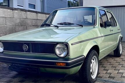 VW Golf 75.176 km 9.250 € Augsburg 86156