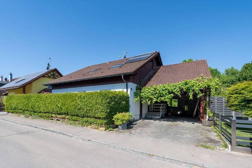 Leben, wohnen, gestalten – Vielseitiges Ein- bis Zweifamilienhaus mit Potenzial!