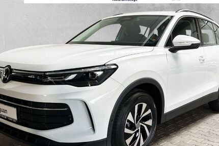 VW Tiguan 1.500 km 49.850 € Scheuring 86937