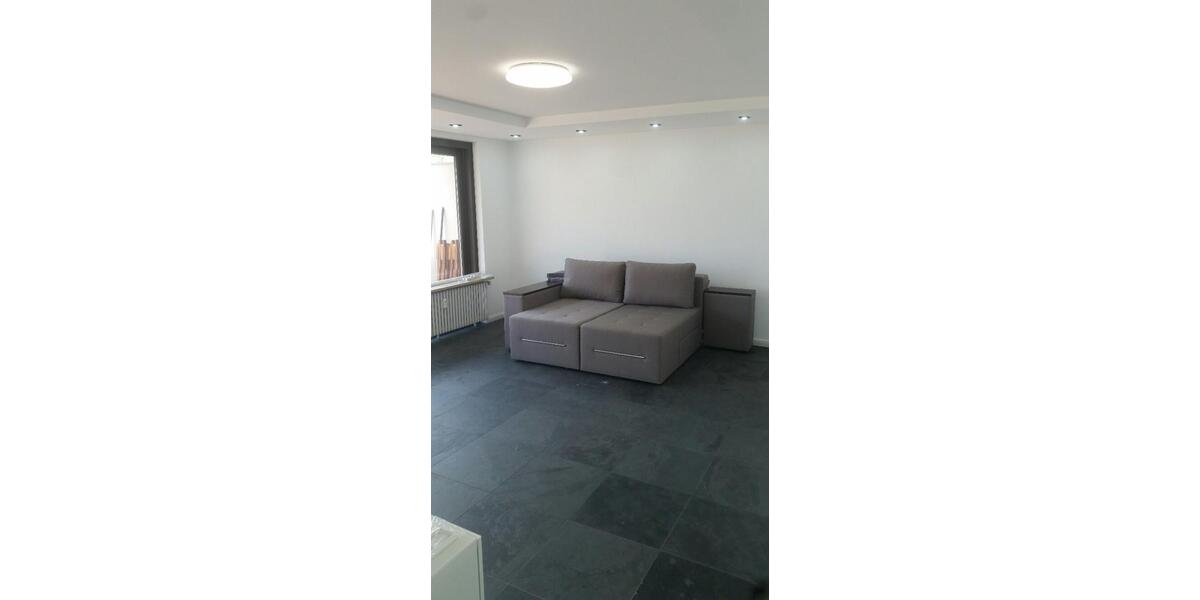 Möbliertes 1-Zimmer Penthouse mit Terrasse in Stadtbergen zimmer