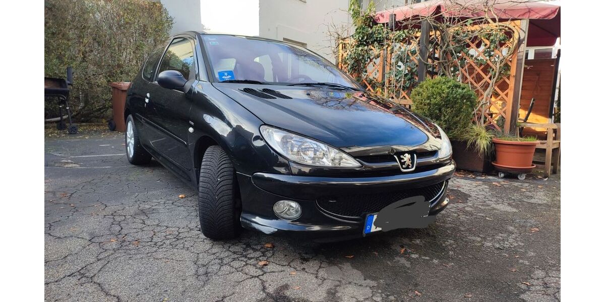 Peugeot 206 139.000 km 700 € Augsburg 86165