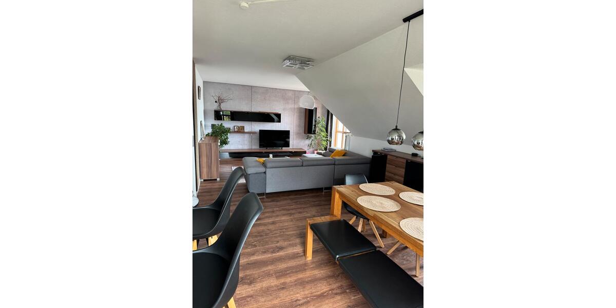 Gepflegte 3,5-Zim. Maisonette in Kissing m. Garage u. Stellplatz 3.5 zimmer