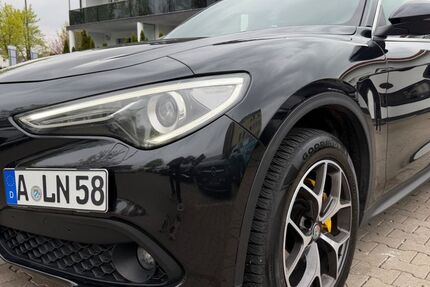 Alfa Romeo Stelvio 251.000 km 14.900 &euro; Augsburg 86165
