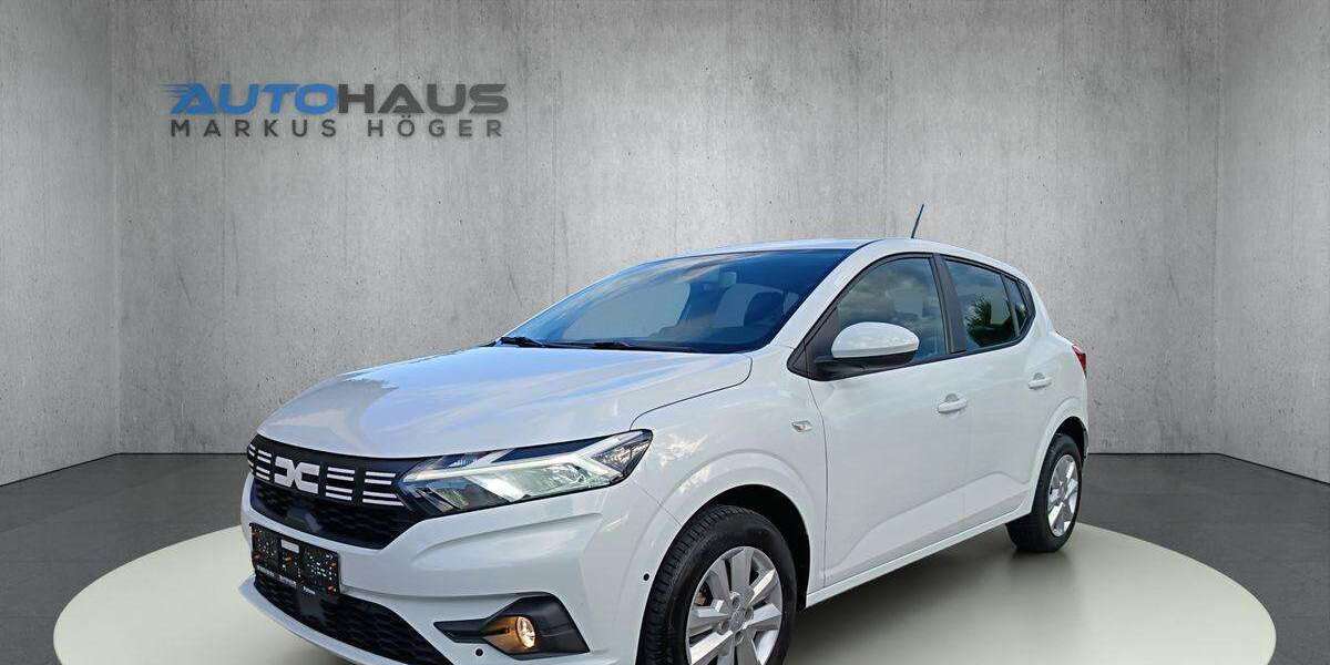 Dacia Sandero 12.200 km 14.490 € Pöttmes 86554