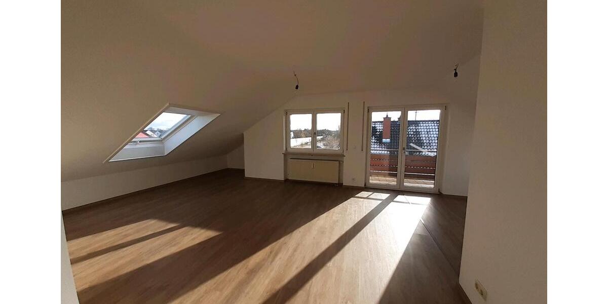 Dachgeschoßwohnung Langweid am Lech - 2 Zimmer, 60 m&sup2;, 850&euro; | Angebot:26211425